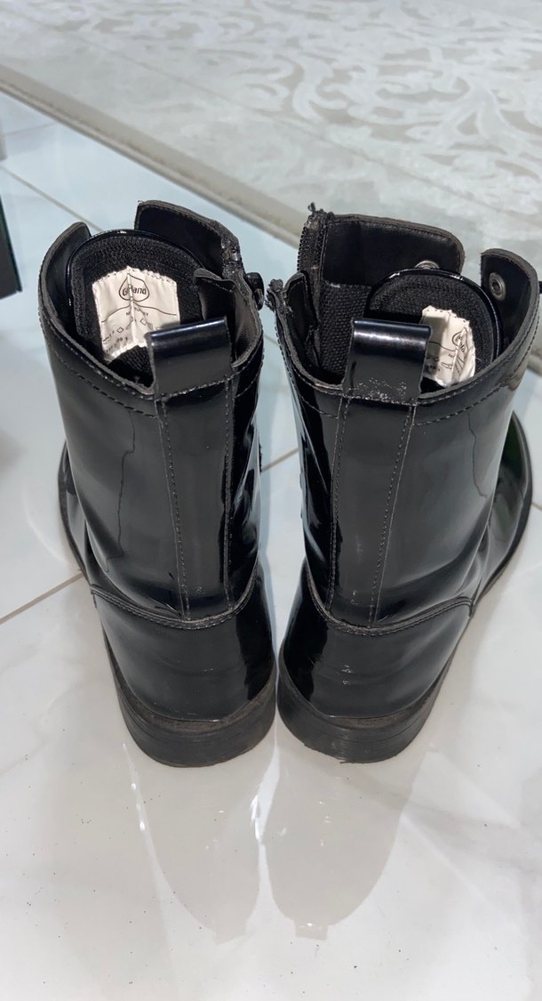 Siyah Rugan Bot - Görsel 3