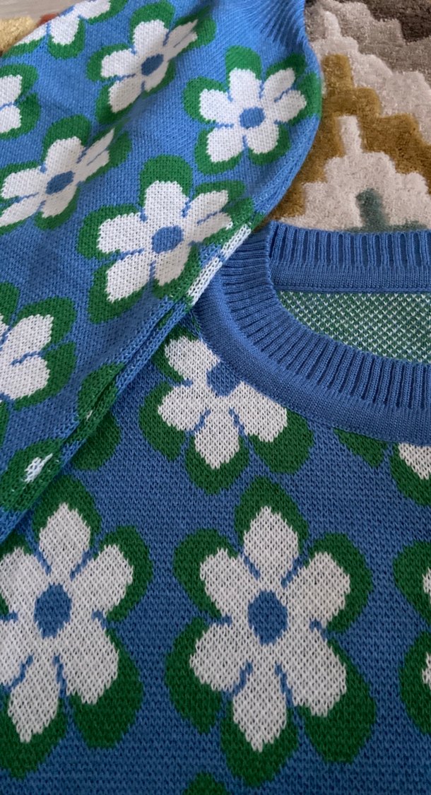 Mavi Çiçek Desenli Örgü Bohem Kazak - Görsel 2