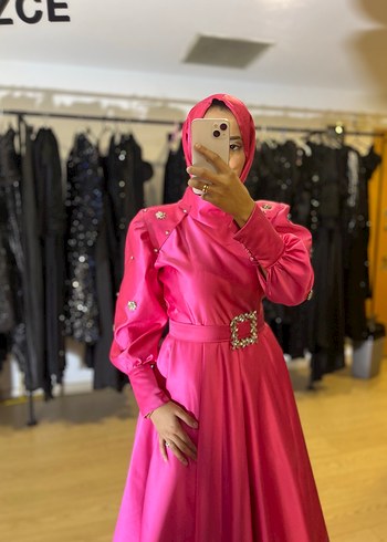 Parlak Pembe Uzun Abiye Elbise - Görsel 3