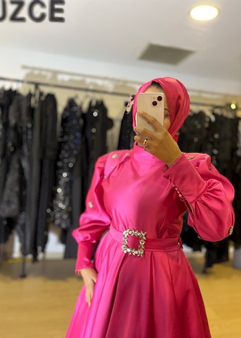 Parlak Pembe Uzun Abiye Elbise - Görsel 4