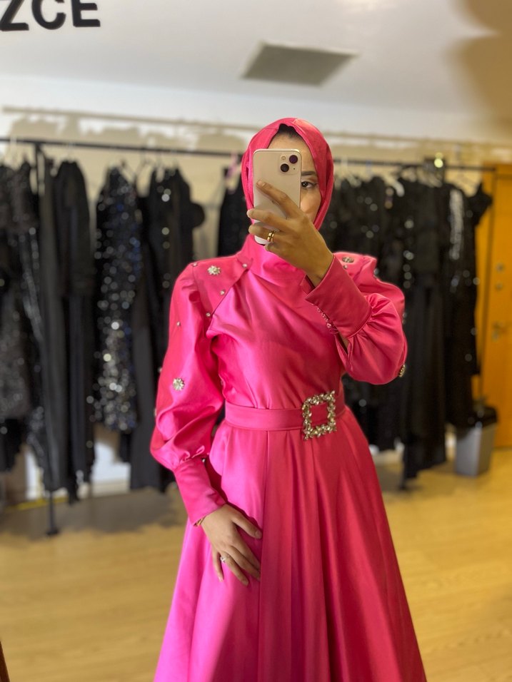 Parlak Pembe Uzun Abiye Elbise - Görsel 3