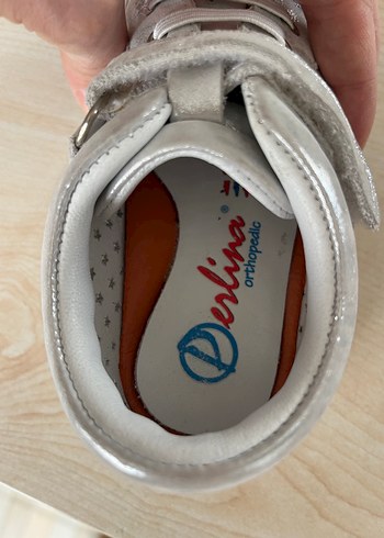 24 Beden beyaz Renk Kız Çocuk Gri Sneaker Cırt Cırtlı