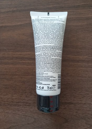 HUNCALIFE SKİN PERFECT Pirinç Özlü Ten Beyazlatıcı Krem SPF10 - Görsel 2