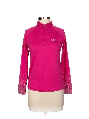 Lescon T-shirt %70 İndirimli.