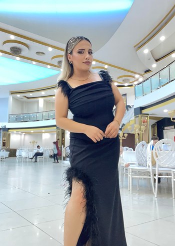 40 Beden Siyah Strappy V Yaka Uzun Abiye Elbise