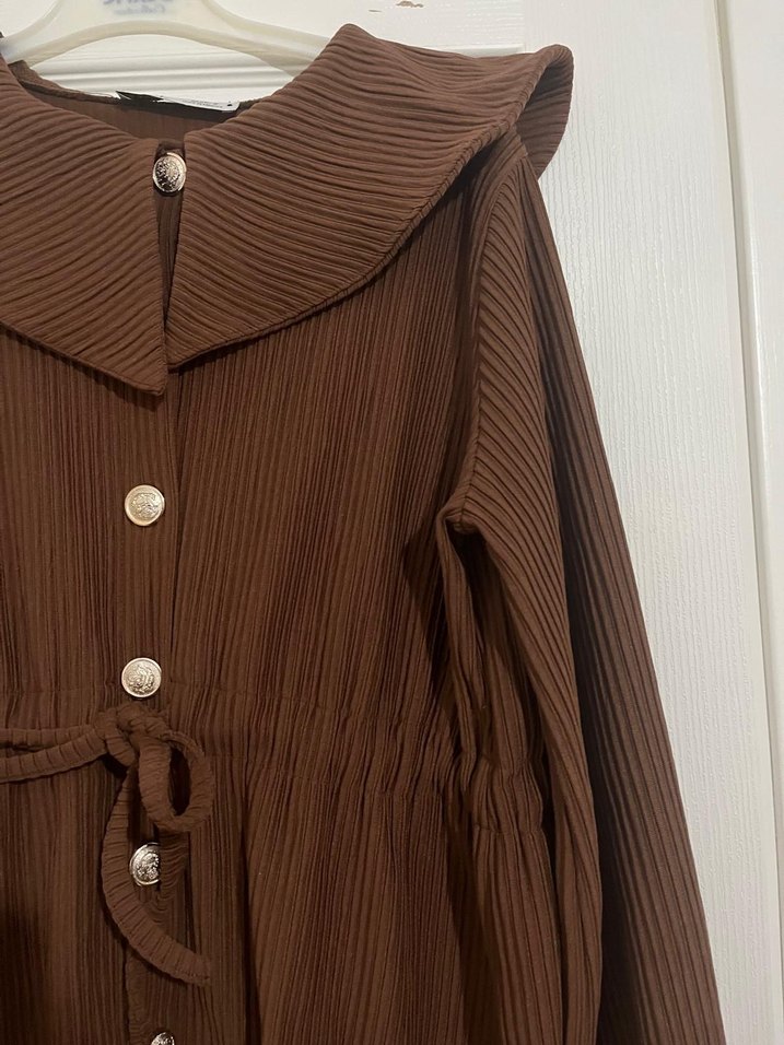 Düğmeli Kahverengi Kadın Uzun Takım 42 ve 44 bedene olur - Görsel 3