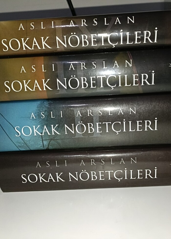 SOKAK NÖBETÇİLERİ 1,2,3,4 CİLTLİ. tek tek satımda mevcuttur - Görsel 2