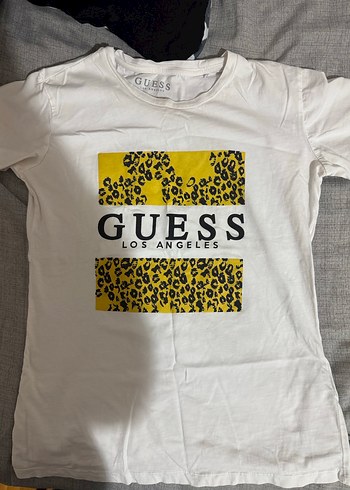 Sarı Baskılı Guess Kapüşonlu Kadın Tişört - Görsel 4