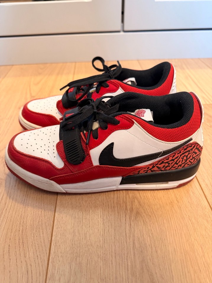 Nike Air Jordan Legacy 312 - Görsel 2