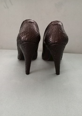 Siyah Deri Yılan Desenli Stiletto - Görsel 2