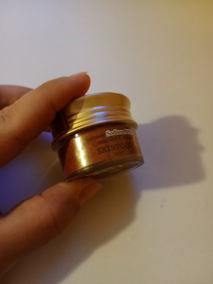 Bej Parlak Kapatıcı ve Aydınlatıcı - Görsel 2