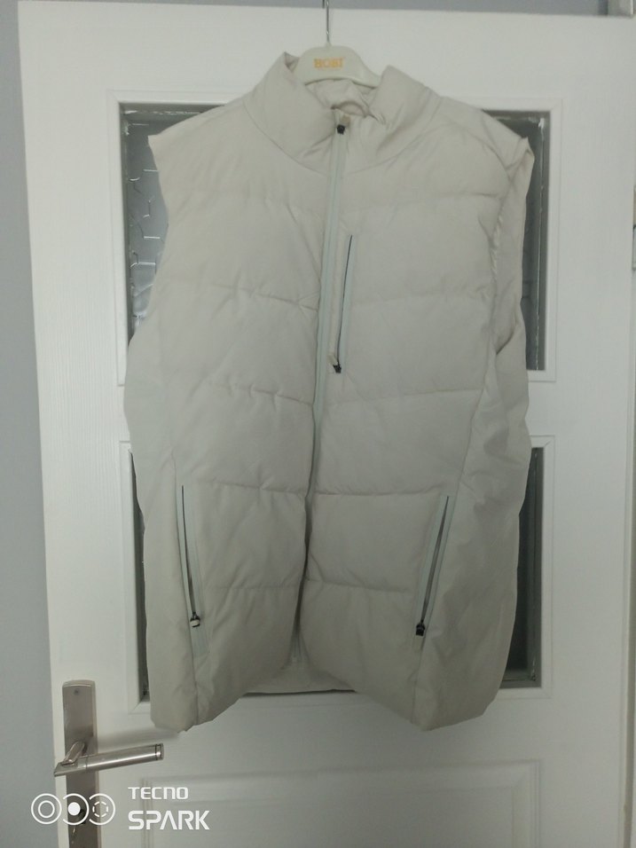 Beyaz Yüksek Yakalı Fermuarlı Kadın Yelek - Görsel 2