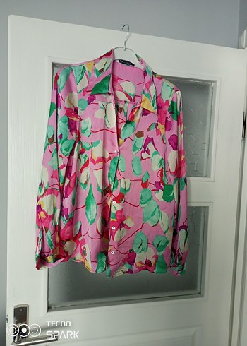 Pembe Batik Desenli Uzun Kollu Kadın Gömlek - Görsel 2