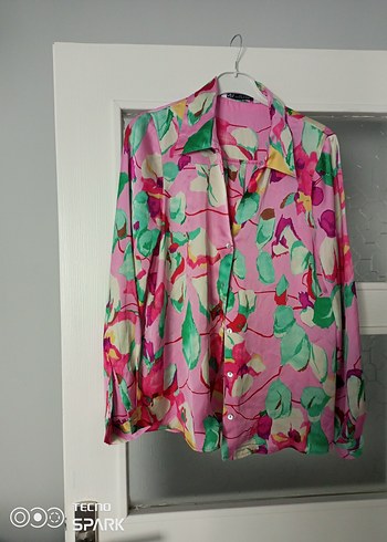 Pembe Batik Desenli Uzun Kollu Kadın Gömlek - Görsel 3