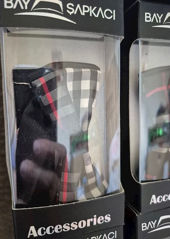 Çocuklar için Renkli Baskılı Plastik Tokalı Aksesuarlar - Görsel 4