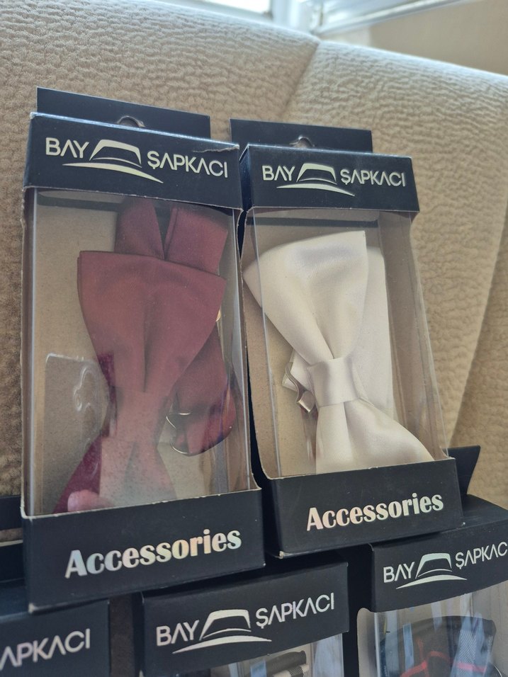 Çocuklar için Renkli Baskılı Plastik Tokalı Aksesuarlar - Görsel 3