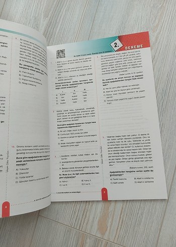 Beden Renk 8. Sınıf Din Kültürü ve Ahlak Bilgisi LGS Denemeleri