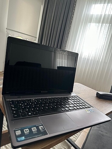Laptop bilgisayar