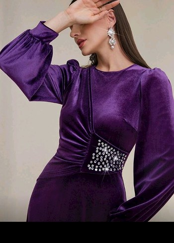 Tesettürlü bayanlara abiyeler,(açiklarda giyebilir)