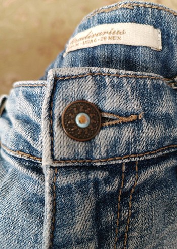 STRADİVARİUS ORJİNAL JEANS KOT ŞORT . - Görsel 4