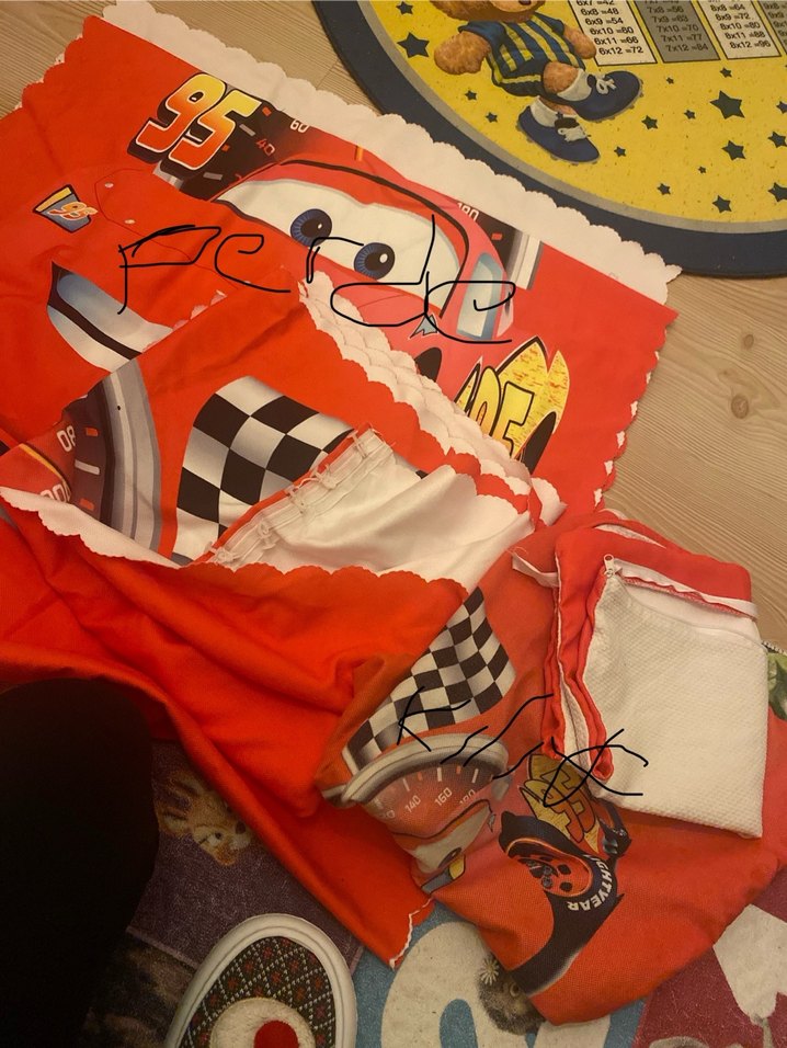 Renkli Baskılı Çocuk oda takımı - Görsel 4