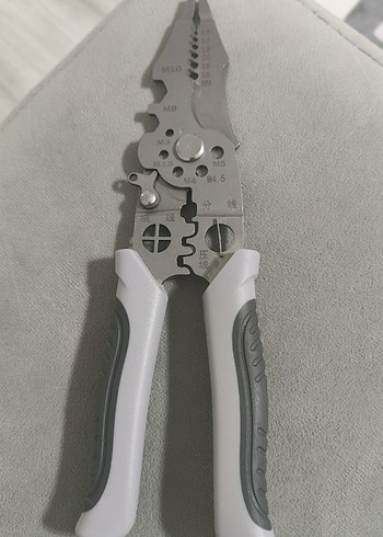 Çok Fonksiyonlu Elektrikçi pensesi - Görsel 2