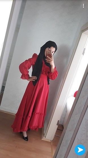kırmızı abiye