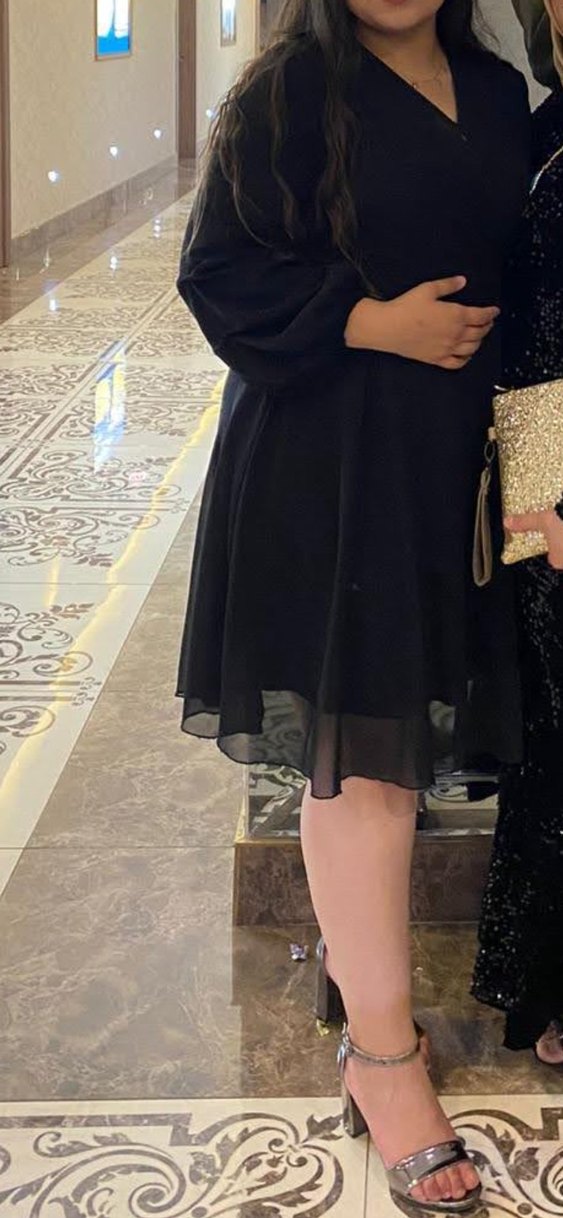 Siyah V Yakalı Kuşaklı Midi Elbise - Görsel 3