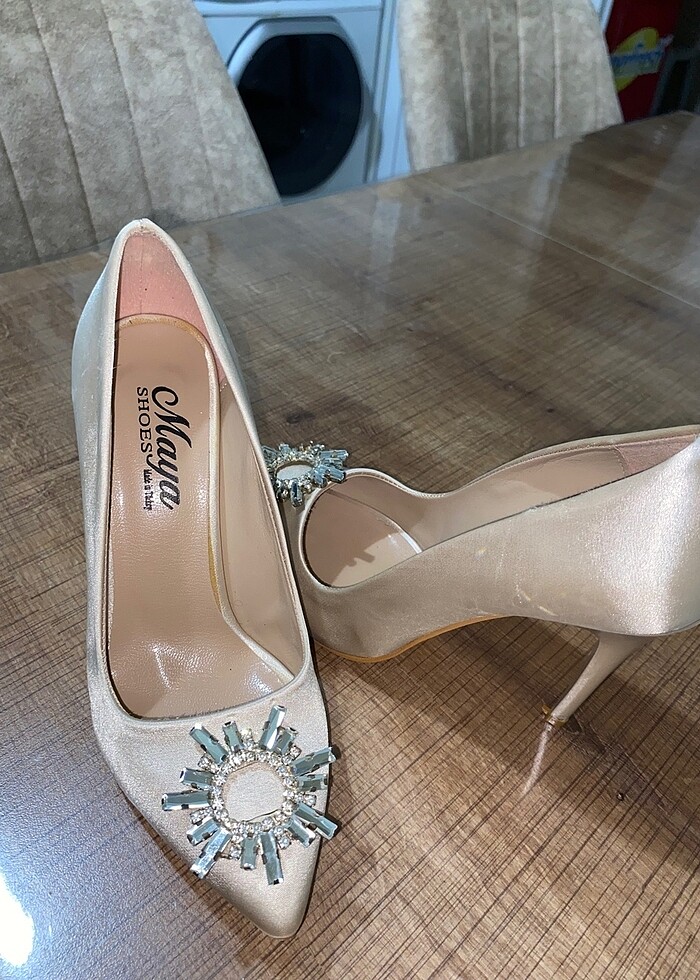 Topuklu ayakkabı - Görsel 3