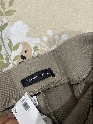 xs Beden Trendyolmilla pantolon