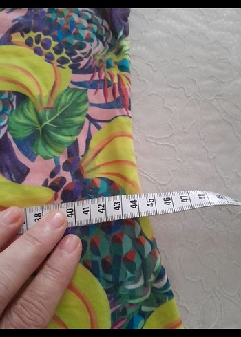 Renkli Tropikal Desenli Kadın Mayo - Görsel 4