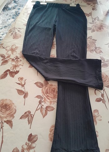 Siyah Pilili Midi İspanyol Paça Pantolon - Görsel 2