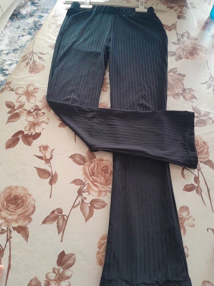 Siyah Pilili Midi İspanyol Paça Pantolon - Görsel 2