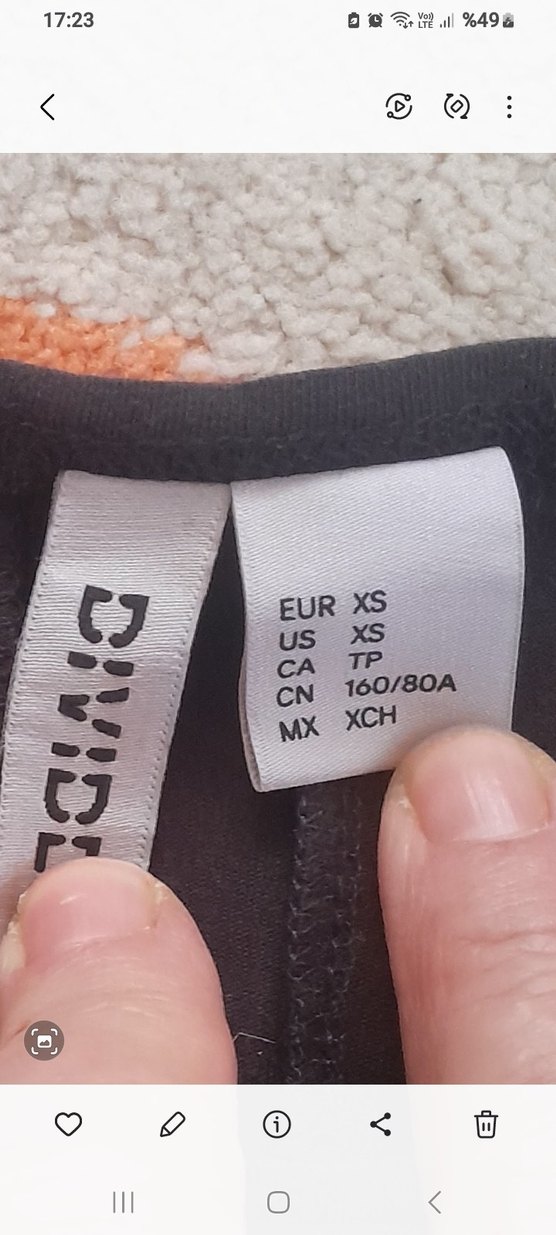 Siyah V Yaka Kolsuz Body - Görsel 4