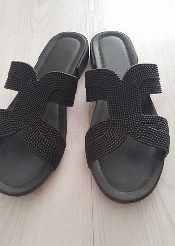 Siyah Parlak Yılan Desenli Kadın Terlik plastik
