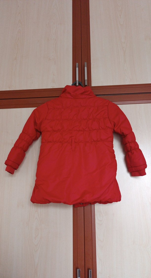 Kız Çocuk Kırmızı Düğmeli Mont - Görsel 5