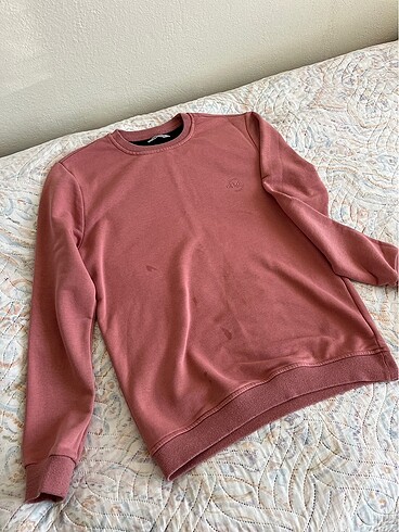 Defacto Sweat