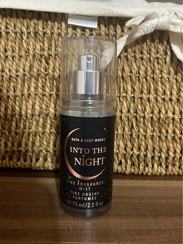 bath and body works vücut spreyi