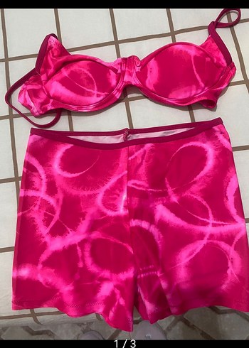 Pembe Bağlamalı Desenli Parlak Bikini Takımı