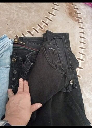 Diğer Erkek jean 4 adet