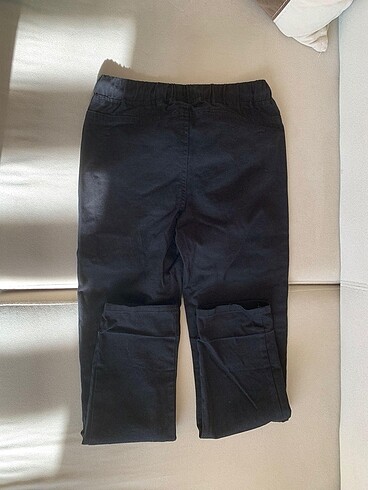 Siyah beli lastikli jean pantolon