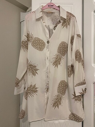 Ananas desenli gömlek