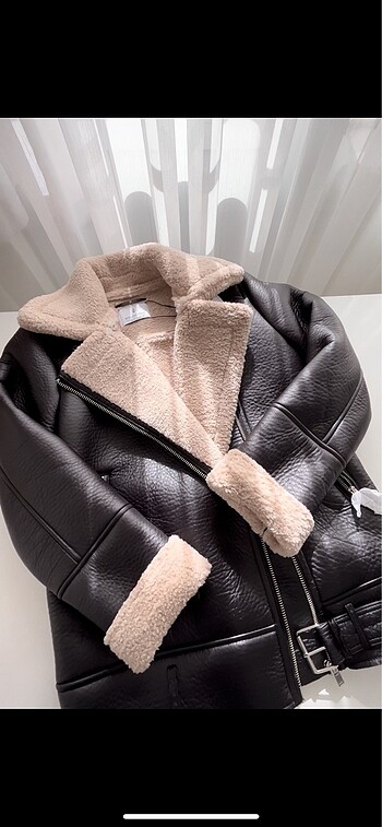 Stradivarius suni kürklü biker ceket