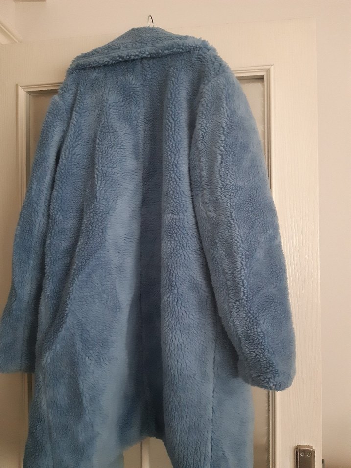 Mavi Peluş Detaylı Midi Kadın Kaban - Görsel 5