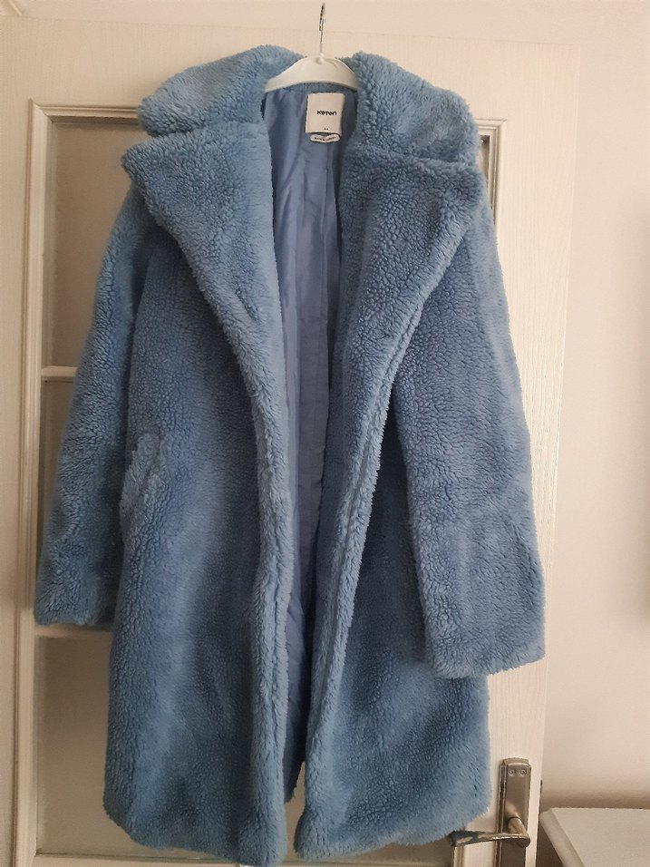 Mavi Peluş Detaylı Midi Kadın Kaban - Görsel 3