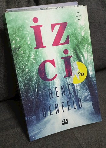 üç adet kitap - Görsel 3