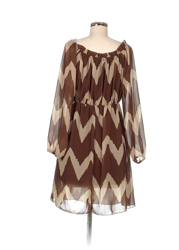 CB Made in italy Kısa Elbise %70 İndirimli. - Görsel 3