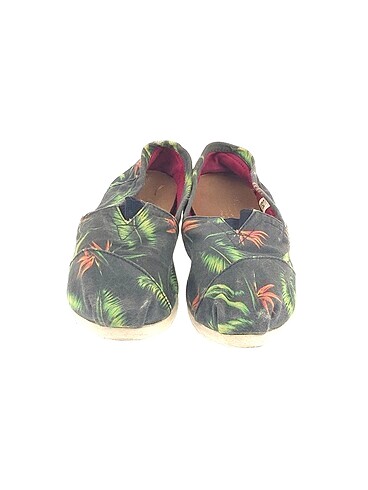 36 Beden TOMS Babet %70 İndirimli.