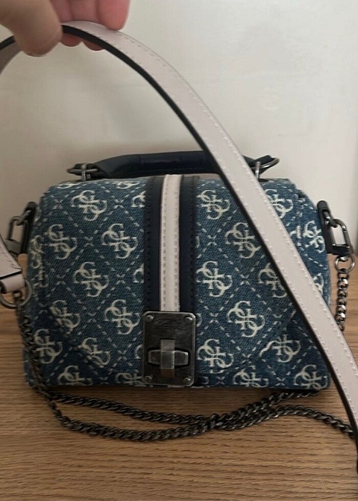 Guess çanta - Görsel 3