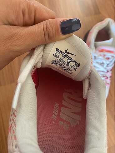 37 Beden Nike ayakkabı